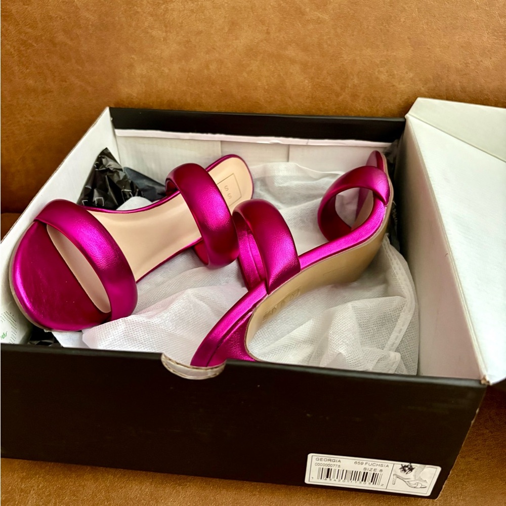 Shu Shop Women's Georgia Shoes. Fuchsia. Size 8. NIB - Picture 8 of 9